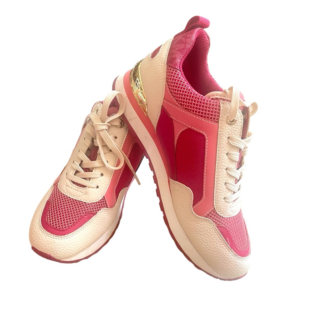 Michael Kors Wilma Trainer US 6.5 Carmine Pink Sneakers